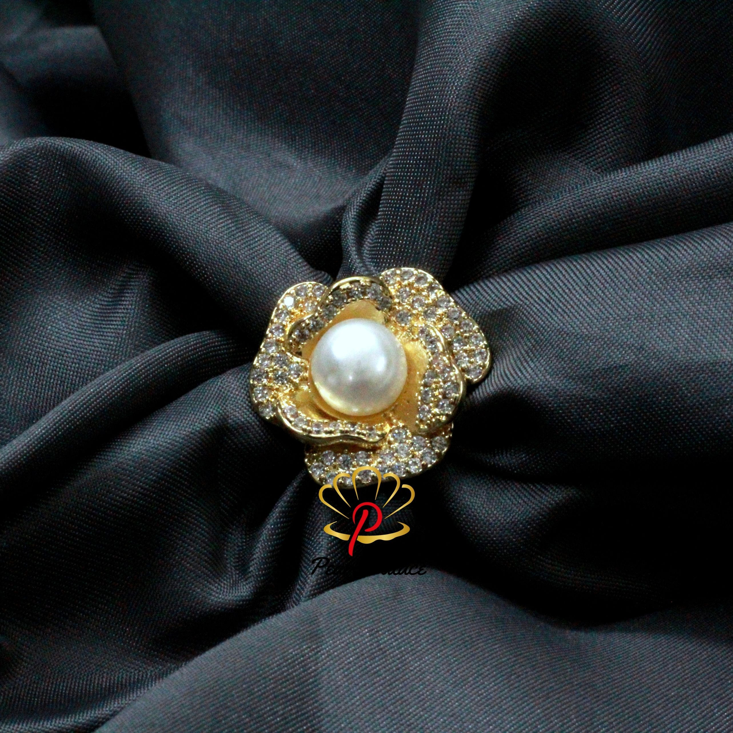 Velvet Luster Pearl Ring